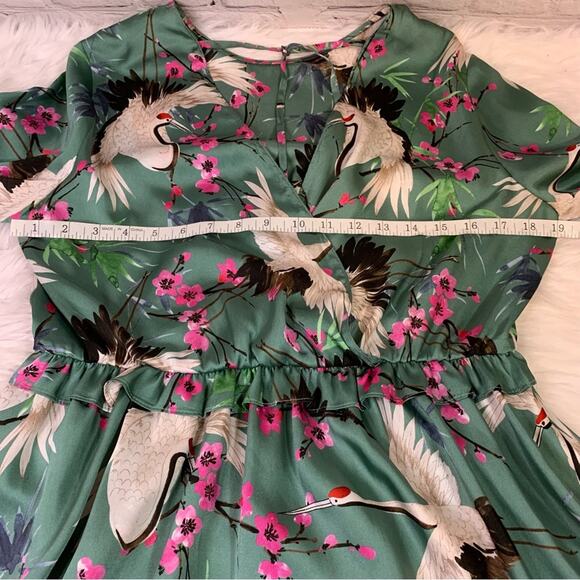 Zara Green Silky Cherry Blossom Heron Crane Dress Size Large U0416 - Picture 6 of 8